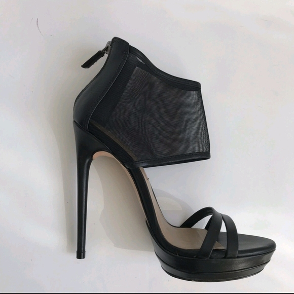 BCBG Max Azria Ferned Sandals Heel Leather Mesh Black Shoe Sandal 6.5 /36.5 - Picture 7 of 11
